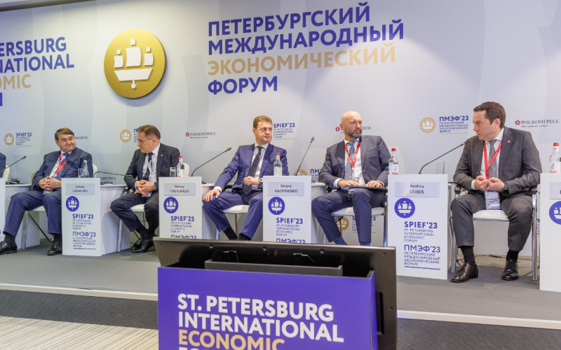 ПМЭФ-2023: развитие Севморпути является приоритетом в Мурманской области