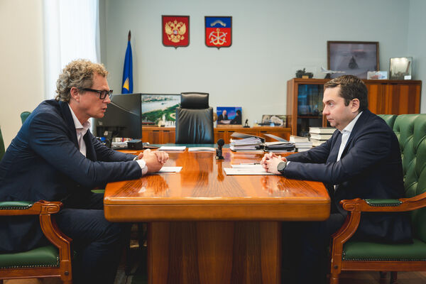 Governor Andrey Chibis held a working meeting with the Head of the Federal Tax Service of Russia Daniil Egorov