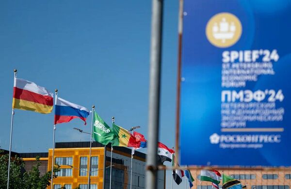Делегация Мурманской области во главе с губернатором Андреем Чибисом примет участие в ПМЭФ-2024