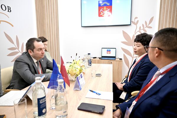 ПМЭФ-2026: порт Мурманск встретит контейнеровоз NewNew Shipping Line в августе 2026 года