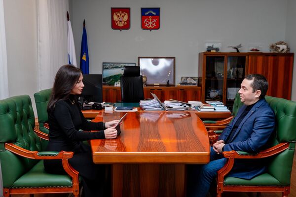 Governor Andrey Chibis held a working meeting with Russian Senator Elena Diaghileva