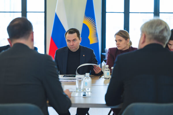 В Мурманске обсудили развитие культурно-паркового пространства вокруг Семёновского озера