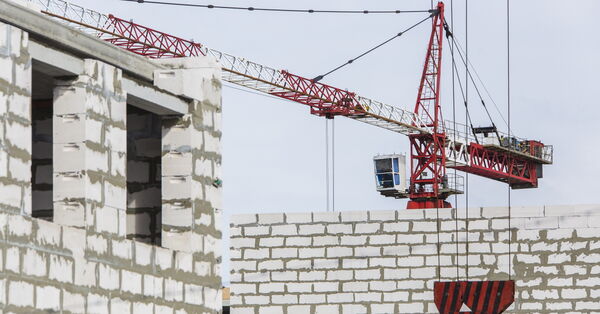 Андрей Чибис объявил новые дополнительные меры поддержки жилищного строительства в регионе с 2022 года